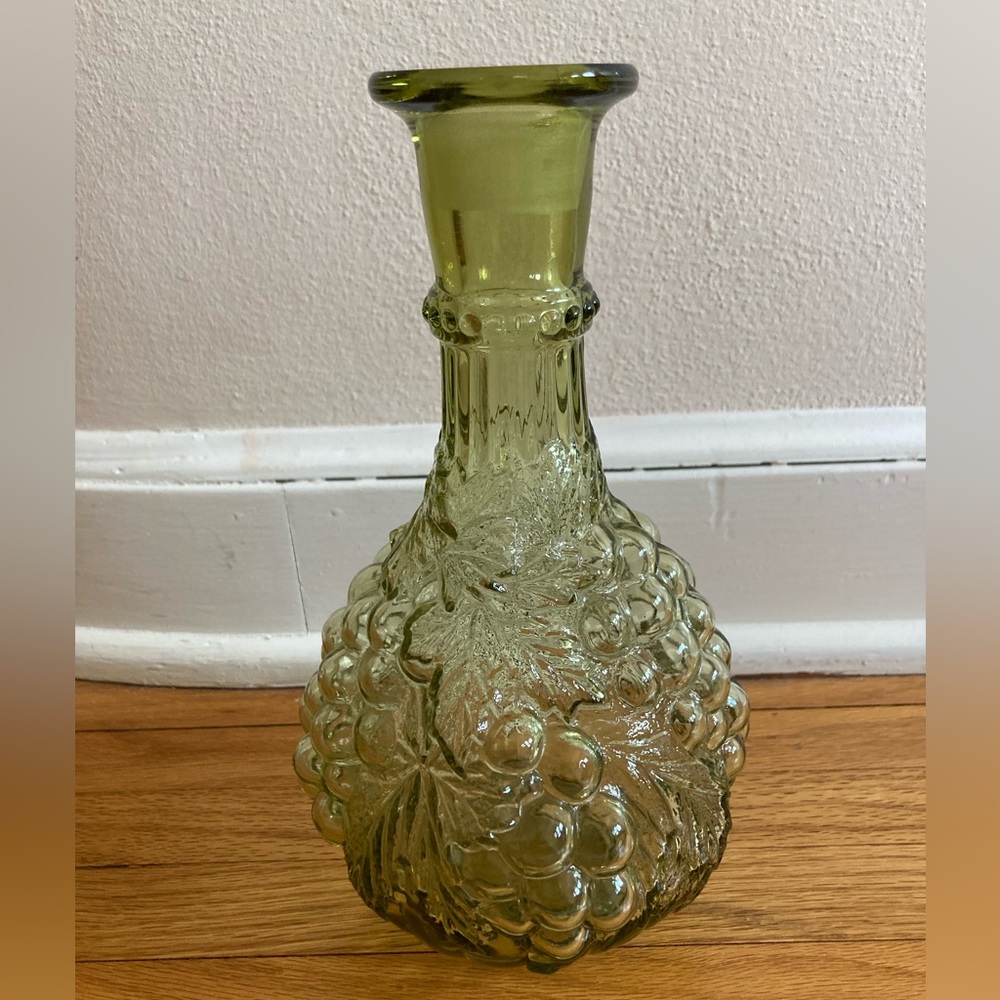 Vintage 1970s Imperial Avocado Green Grape Vase Decanter Genie Bottle